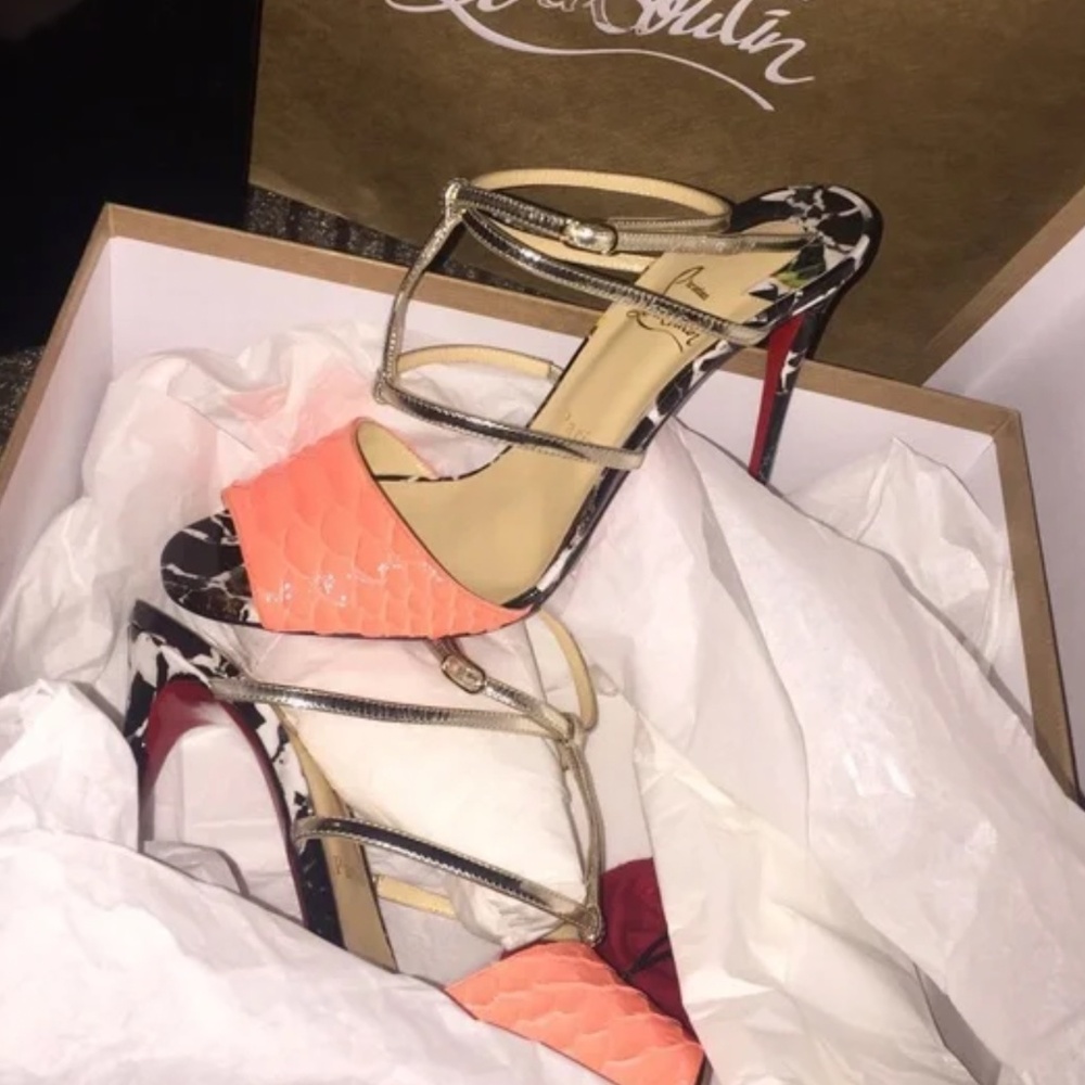 Christian Louboutin Pink python and silver stripy sandal size 37